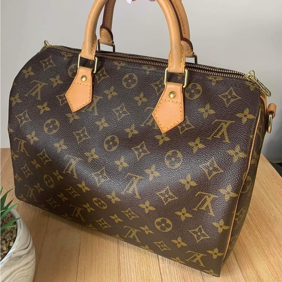Louis Vuitton Monogram Speedy Bandouliere 30 - Picture 4 of 16